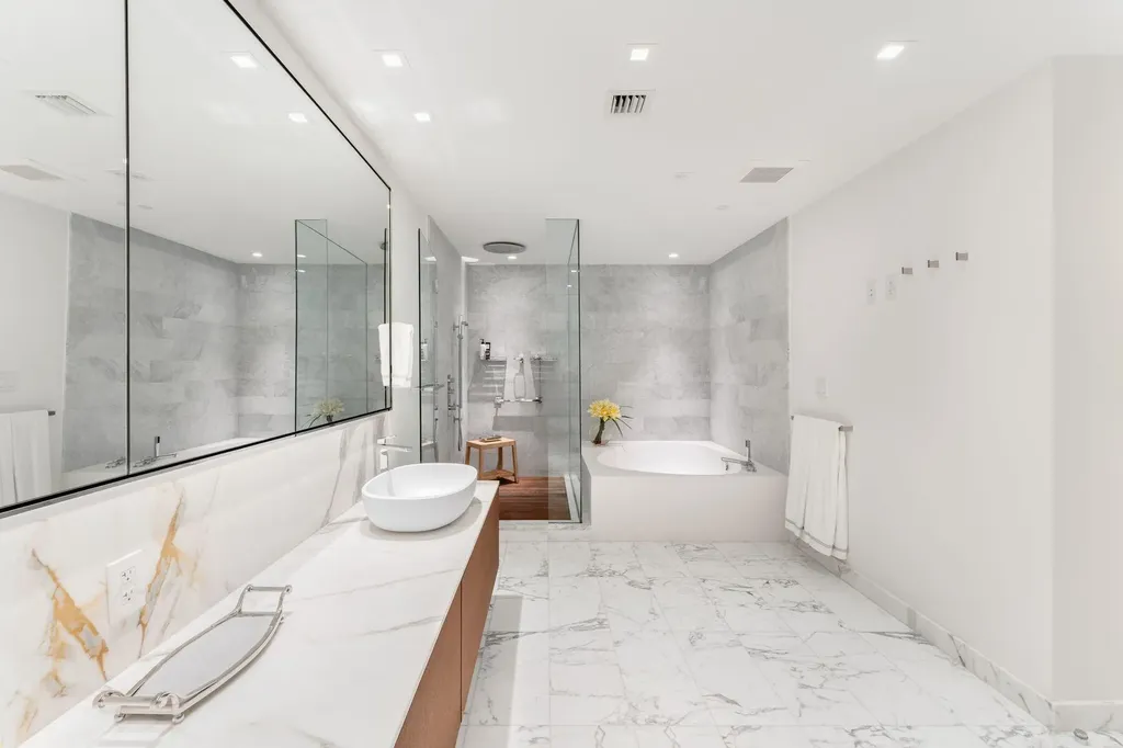 10201 Collins Avenue Bal Harbour FL 33154