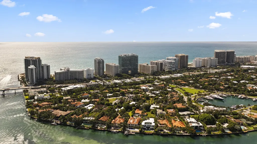 10201 Collins Avenue Bal Harbour FL 33154