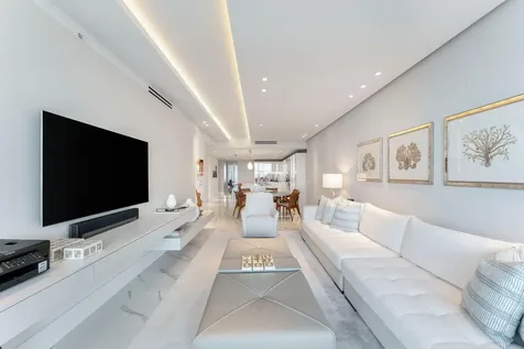 10201 Collins Avenue Bal Harbour FL 33154