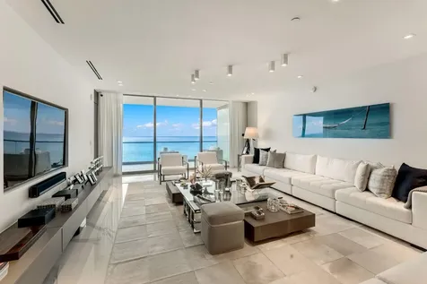 10201 Collins Avenue Bal Harbour FL 33154