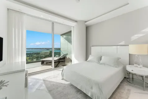 10201 Collins Avenue Bal Harbour FL 33154