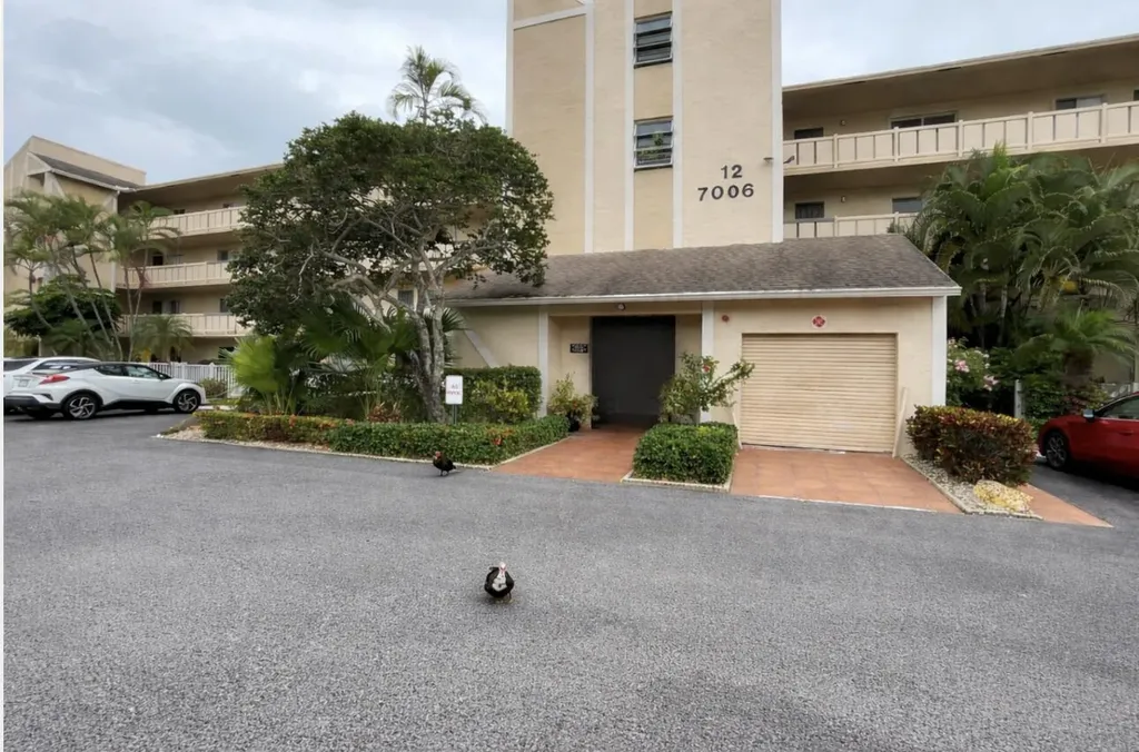 7006 Huntington Lane Delray Beach FL 33446