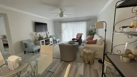 7006 Huntington Lane Delray Beach FL 33446