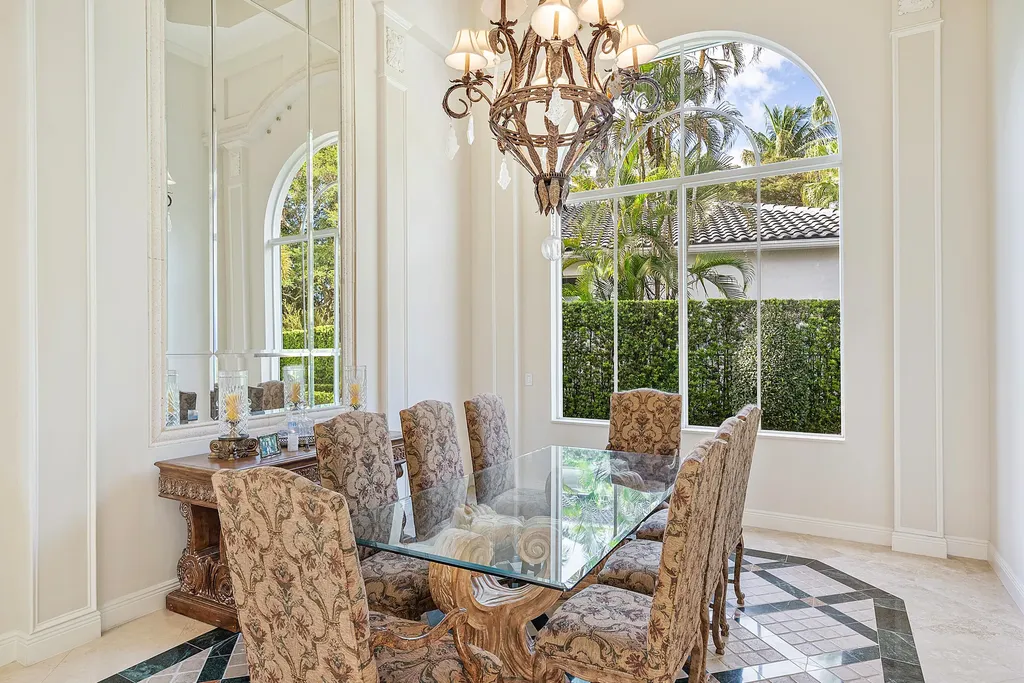 8927 Oakland Hills Drive Delray Beach FL 33446