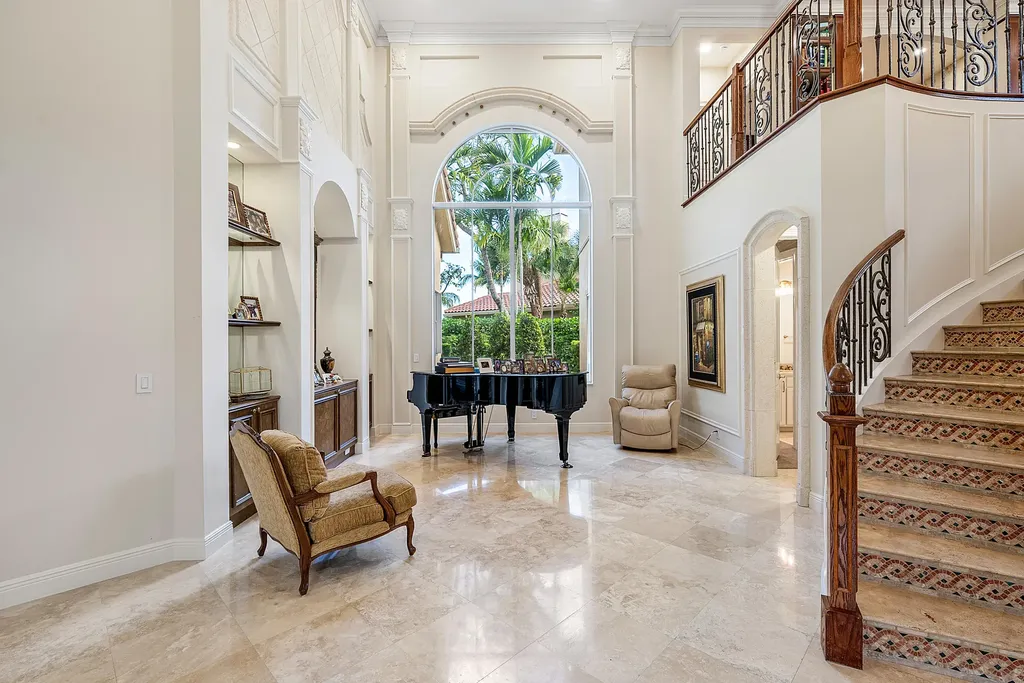 8927 Oakland Hills Drive Delray Beach FL 33446
