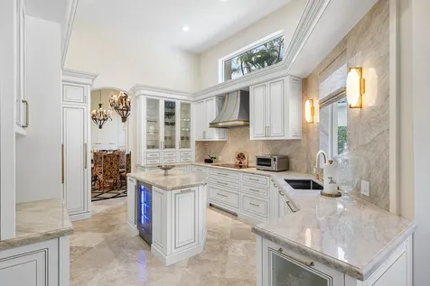8927 Oakland Hills Drive Delray Beach FL 33446