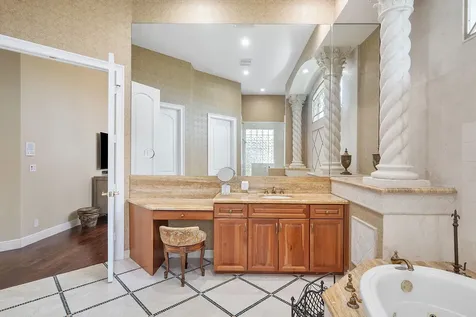 8927 Oakland Hills Drive Delray Beach FL 33446