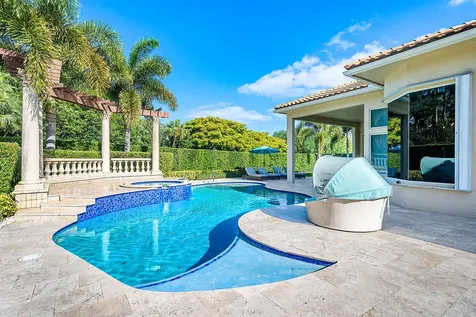8927 Oakland Hills Drive Delray Beach FL 33446
