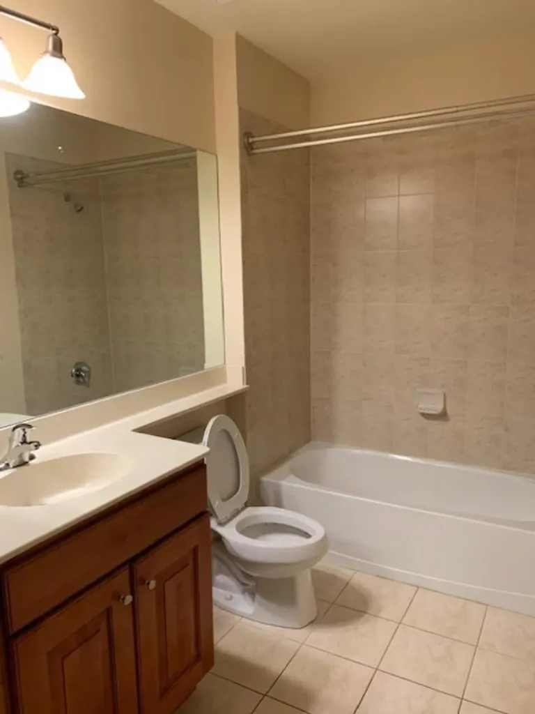 3500 Oaks Clubhouse Drive Pompano Beach FL 33069