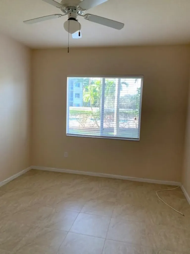 3500 Oaks Clubhouse Drive Pompano Beach FL 33069
