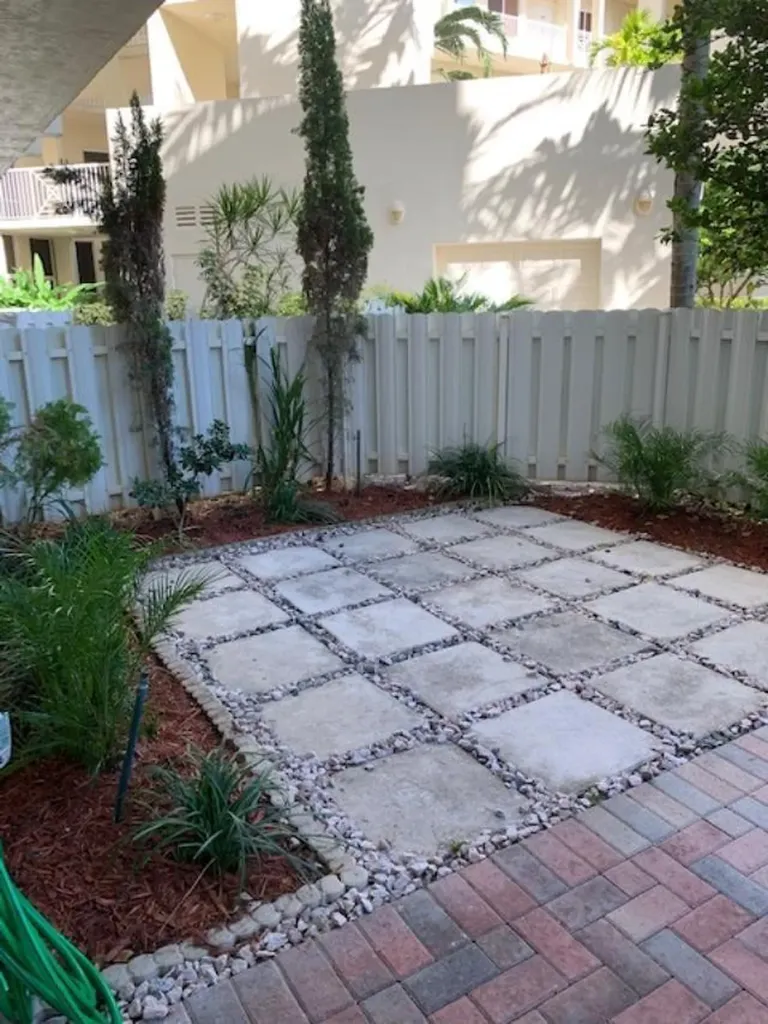 3500 Oaks Clubhouse Drive Pompano Beach FL 33069