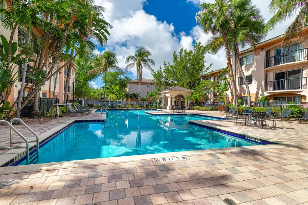 2009 SE 10th Avenue Fort Lauderdale FL 33316