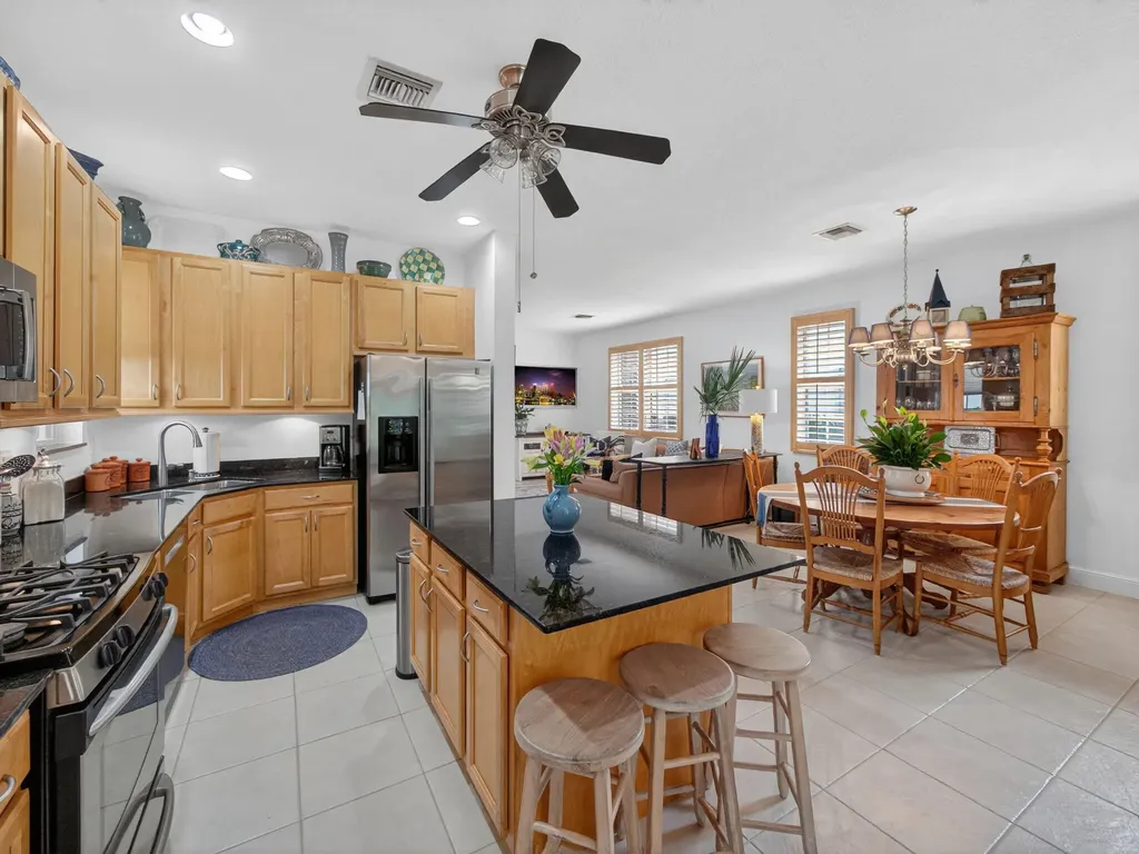 631 Moondancer Court Palm Beach Gardens FL 33410
