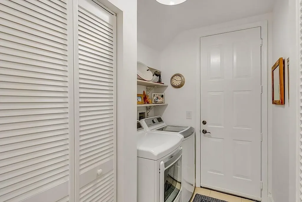 631 Moondancer Court Palm Beach Gardens FL 33410