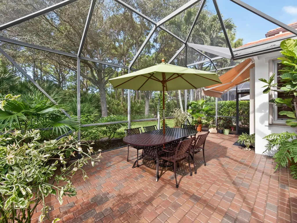 631 Moondancer Court Palm Beach Gardens FL 33410