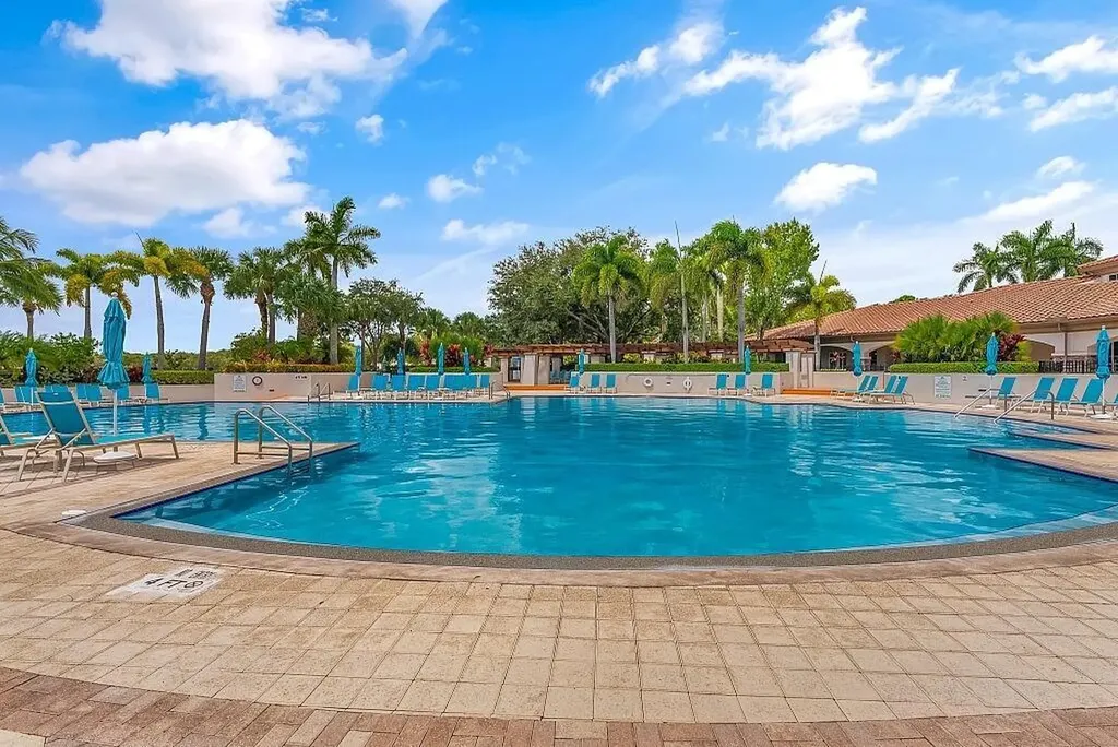 631 Moondancer Court Palm Beach Gardens FL 33410