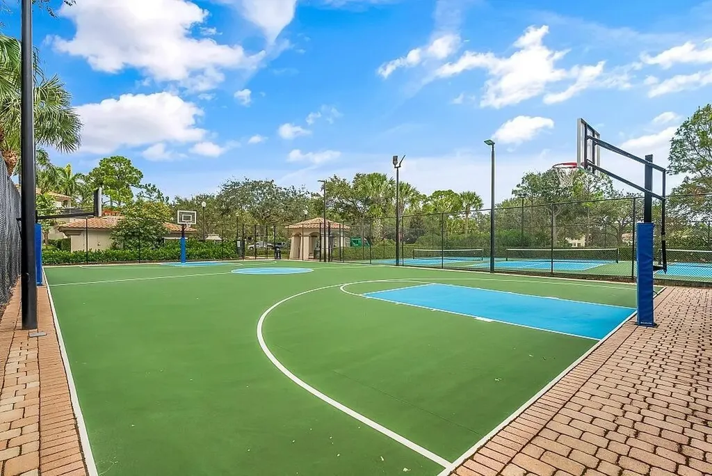 631 Moondancer Court Palm Beach Gardens FL 33410