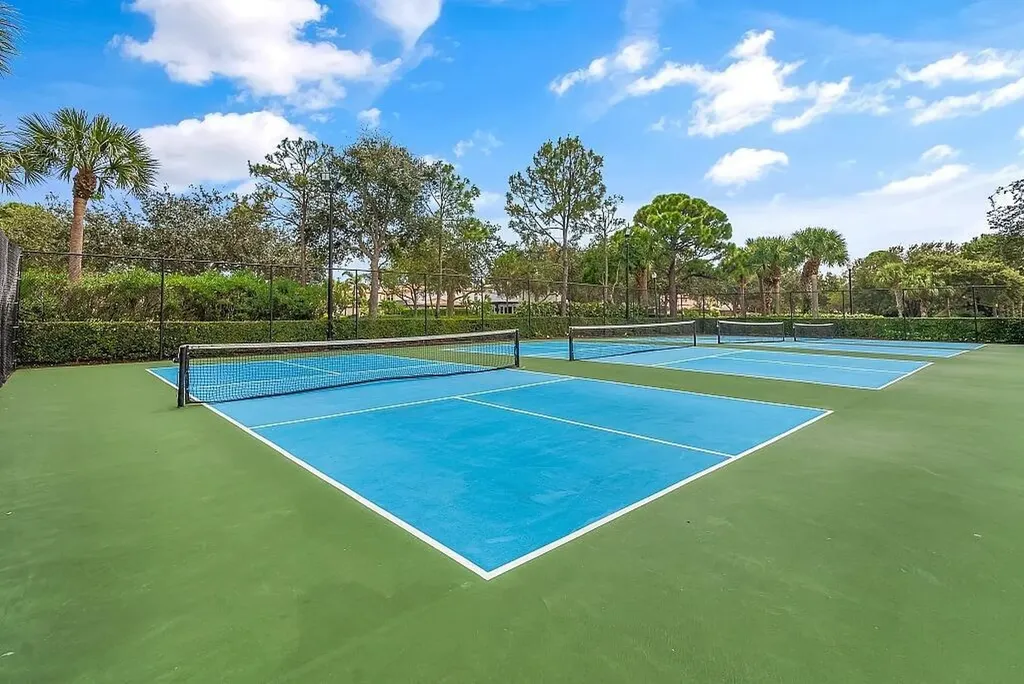 631 Moondancer Court Palm Beach Gardens FL 33410