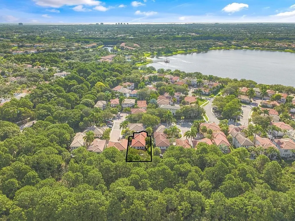 631 Moondancer Court Palm Beach Gardens FL 33410