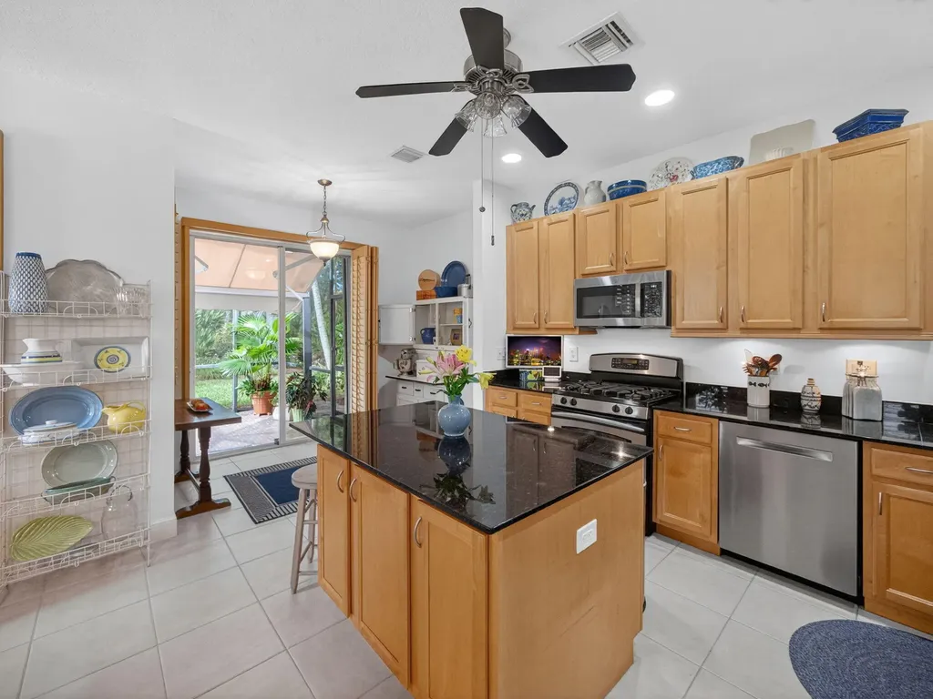 631 Moondancer Court Palm Beach Gardens FL 33410