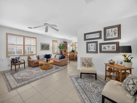 631 Moondancer Court Palm Beach Gardens FL 33410