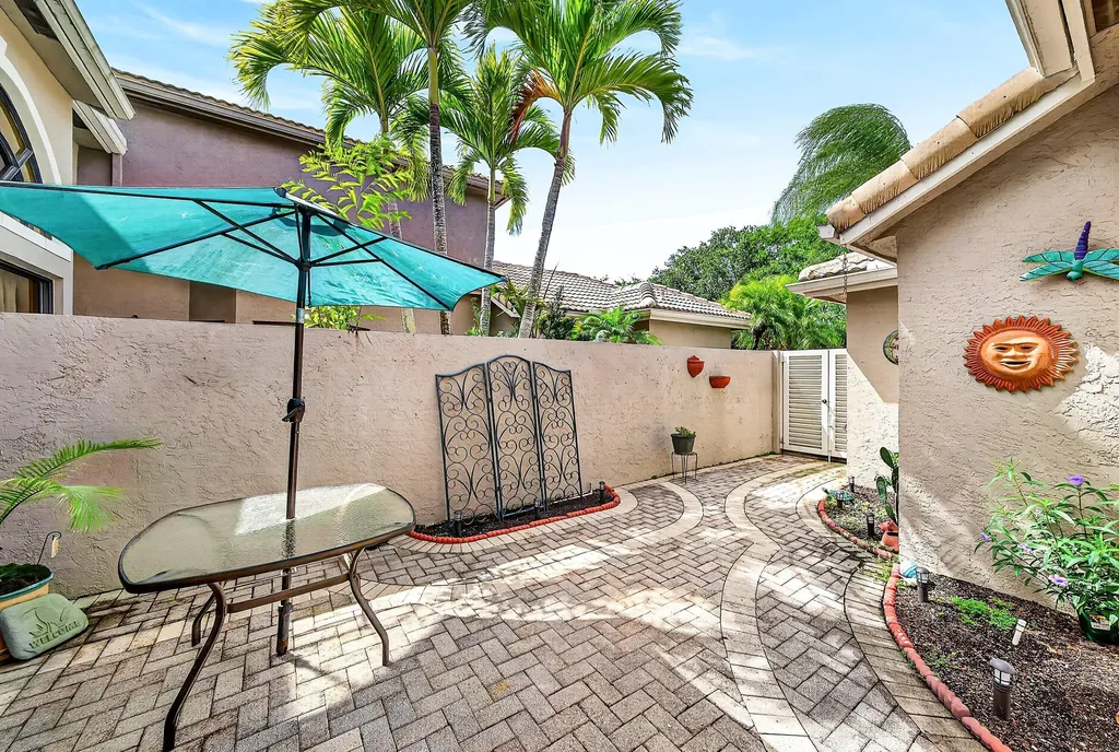 5315 Monterey Circle Delray Beach FL 33484