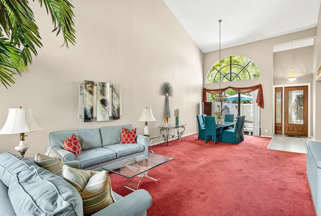 5315 Monterey Circle Delray Beach FL 33484