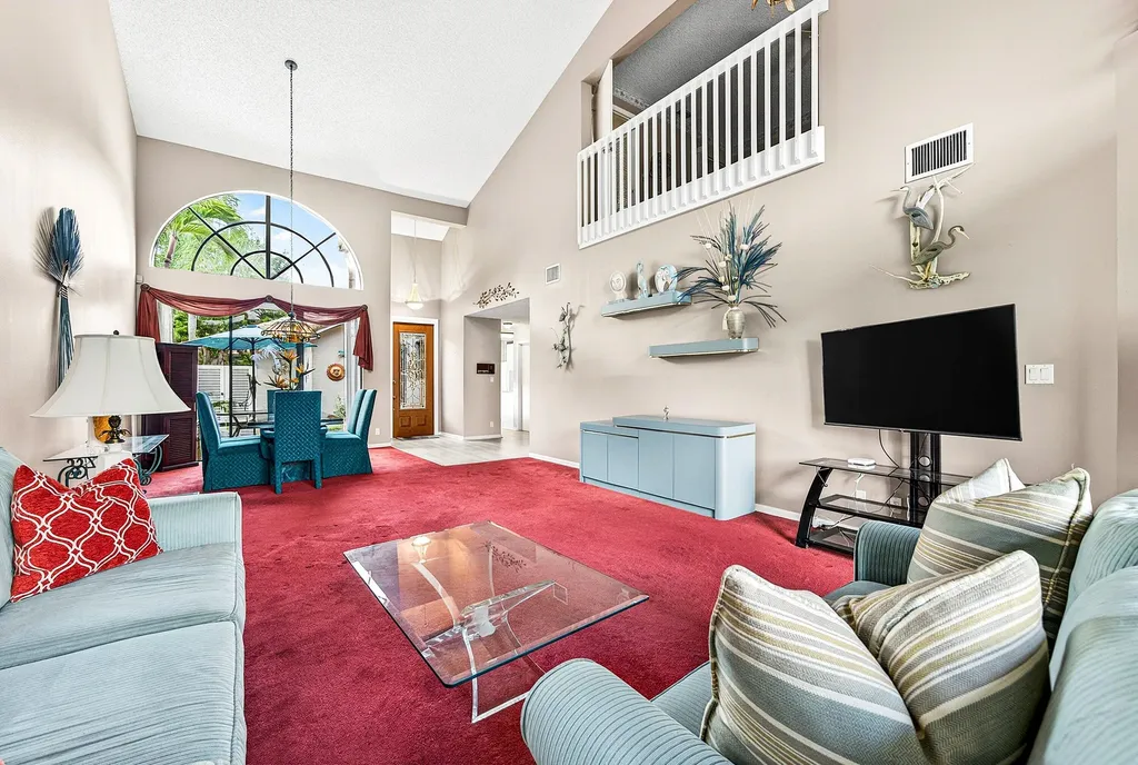 5315 Monterey Circle Delray Beach FL 33484