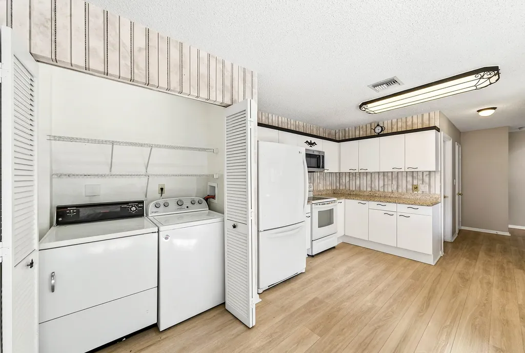 5315 Monterey Circle Delray Beach FL 33484