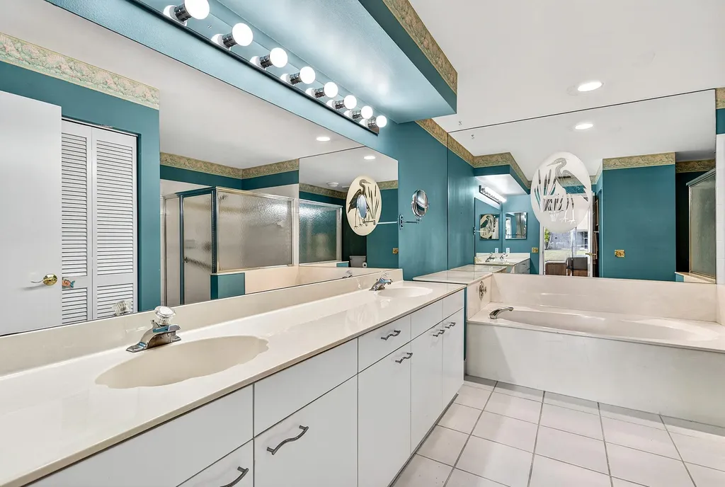 5315 Monterey Circle Delray Beach FL 33484