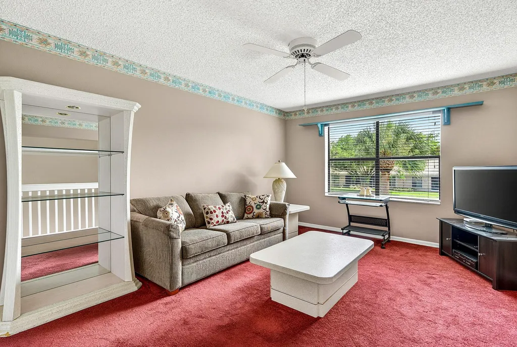 5315 Monterey Circle Delray Beach FL 33484