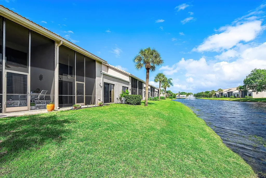 5315 Monterey Circle Delray Beach FL 33484