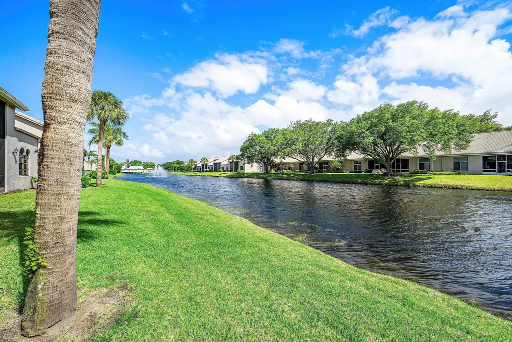 5315 Monterey Circle Delray Beach FL 33484