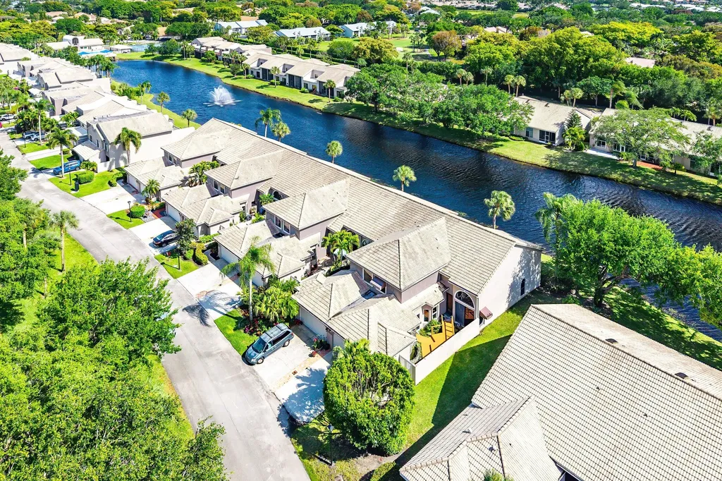 5315 Monterey Circle Delray Beach FL 33484