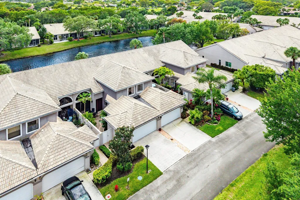 5315 Monterey Circle Delray Beach FL 33484