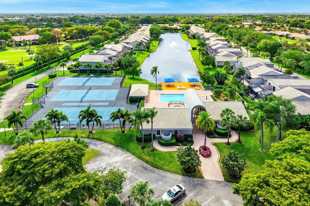 5315 Monterey Circle Delray Beach FL 33484