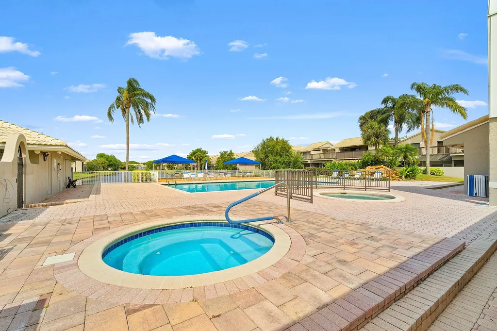5315 Monterey Circle Delray Beach FL 33484
