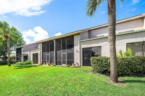 5315 Monterey Circle Delray Beach FL 33484