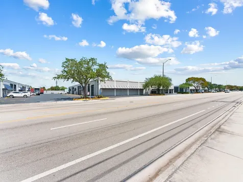 1842 NW 38th Avenue Lauderhill FL 33311