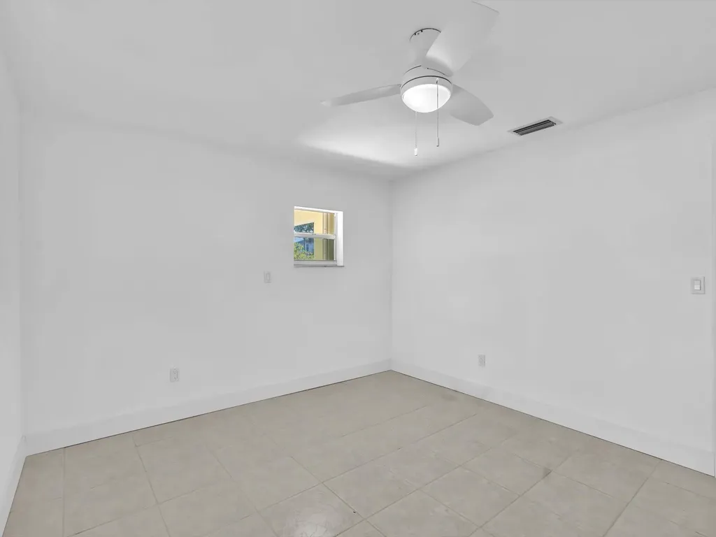 1700 SW 30th Street Fort Lauderdale FL 33315
