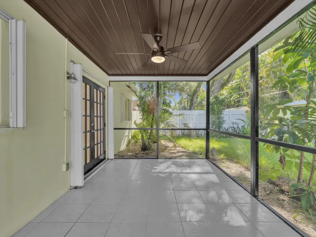 1700 SW 30th Street Fort Lauderdale FL 33315