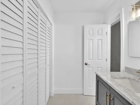 1700 SW 30th Street Fort Lauderdale FL 33315
