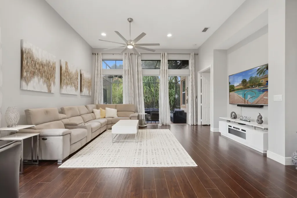 5700 NW 125th Terrace Coral Springs FL 33076