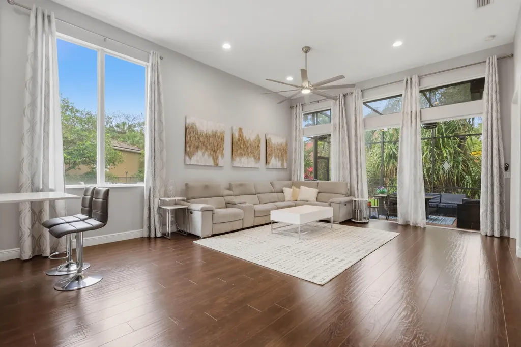 5700 NW 125th Terrace Coral Springs FL 33076