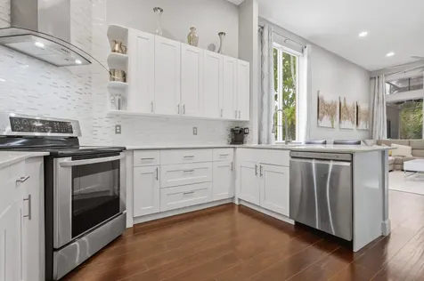 5700 NW 125th Terrace Coral Springs FL 33076