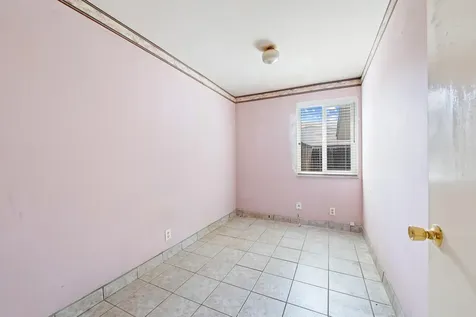160 NE 60th Street Oakland Park FL 33334