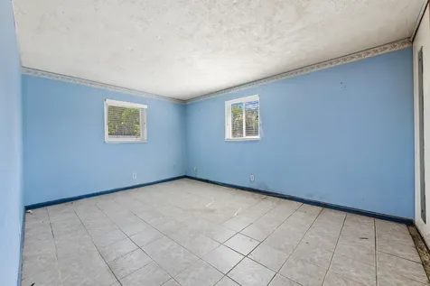 160 NE 60th Street Oakland Park FL 33334