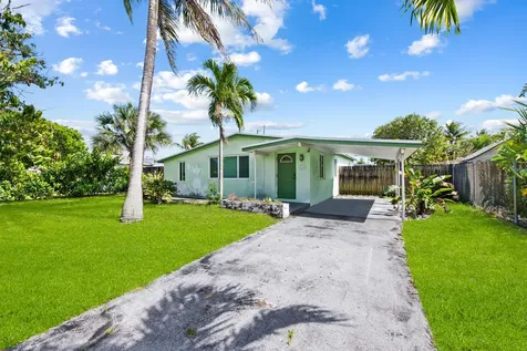 160 NE 60th Street Oakland Park FL 33334