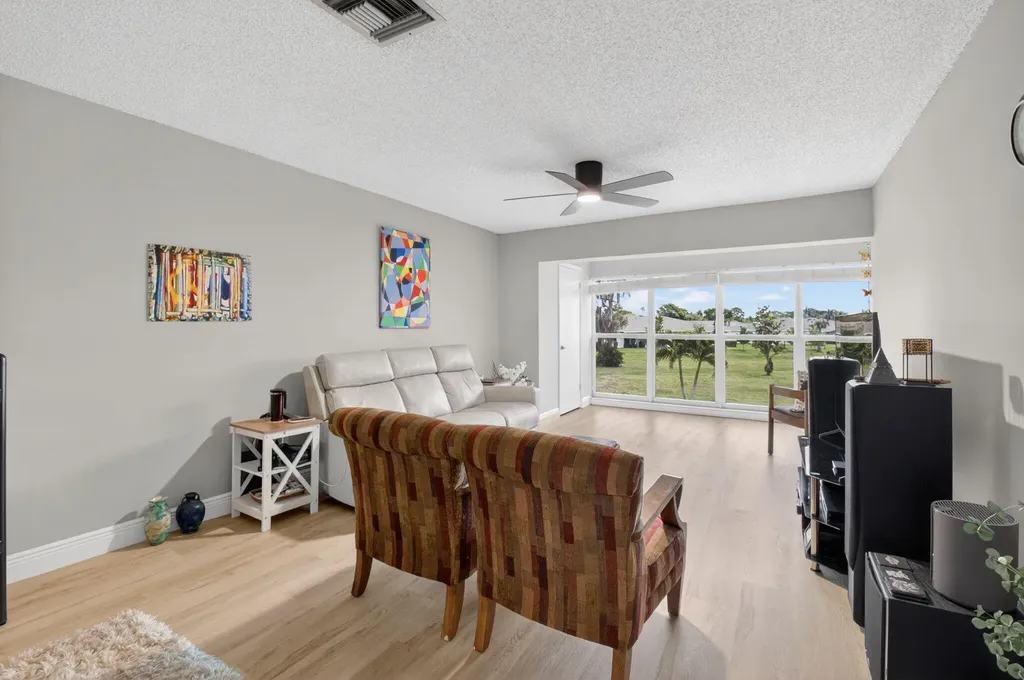13765 Flora Place Delray Beach FL 33484