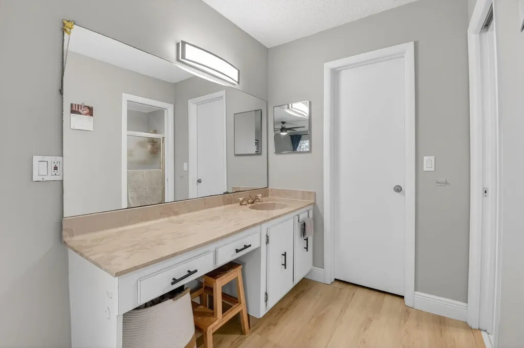 13765 Flora Place Delray Beach FL 33484